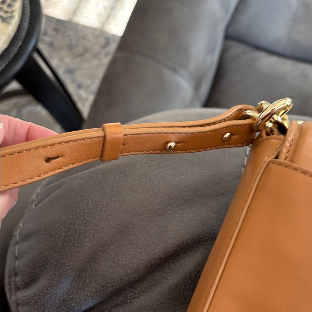 NWT Vince Camuto Genuine Leather Trey Crossbody Rustic Oak Purse $168 - Picture 12 of 13